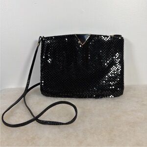Unbranded Black Metal Mesh With Gold Accents Crossbody Purse Handbag 9" x 6"